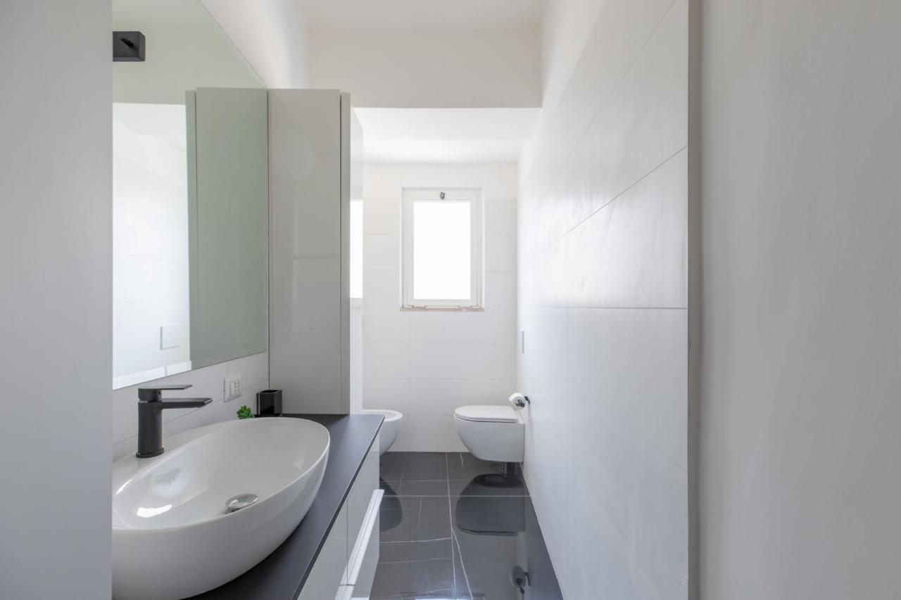 Iflat Trastevere Industrial Apartment روما المظهر الخارجي الصورة